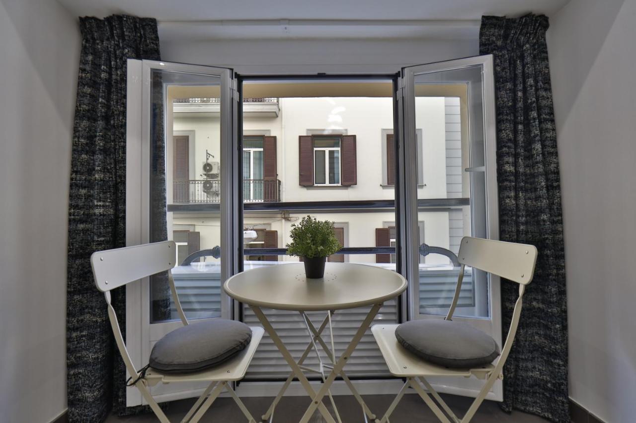 Residenza Napoli Centrale Экстерьер фото